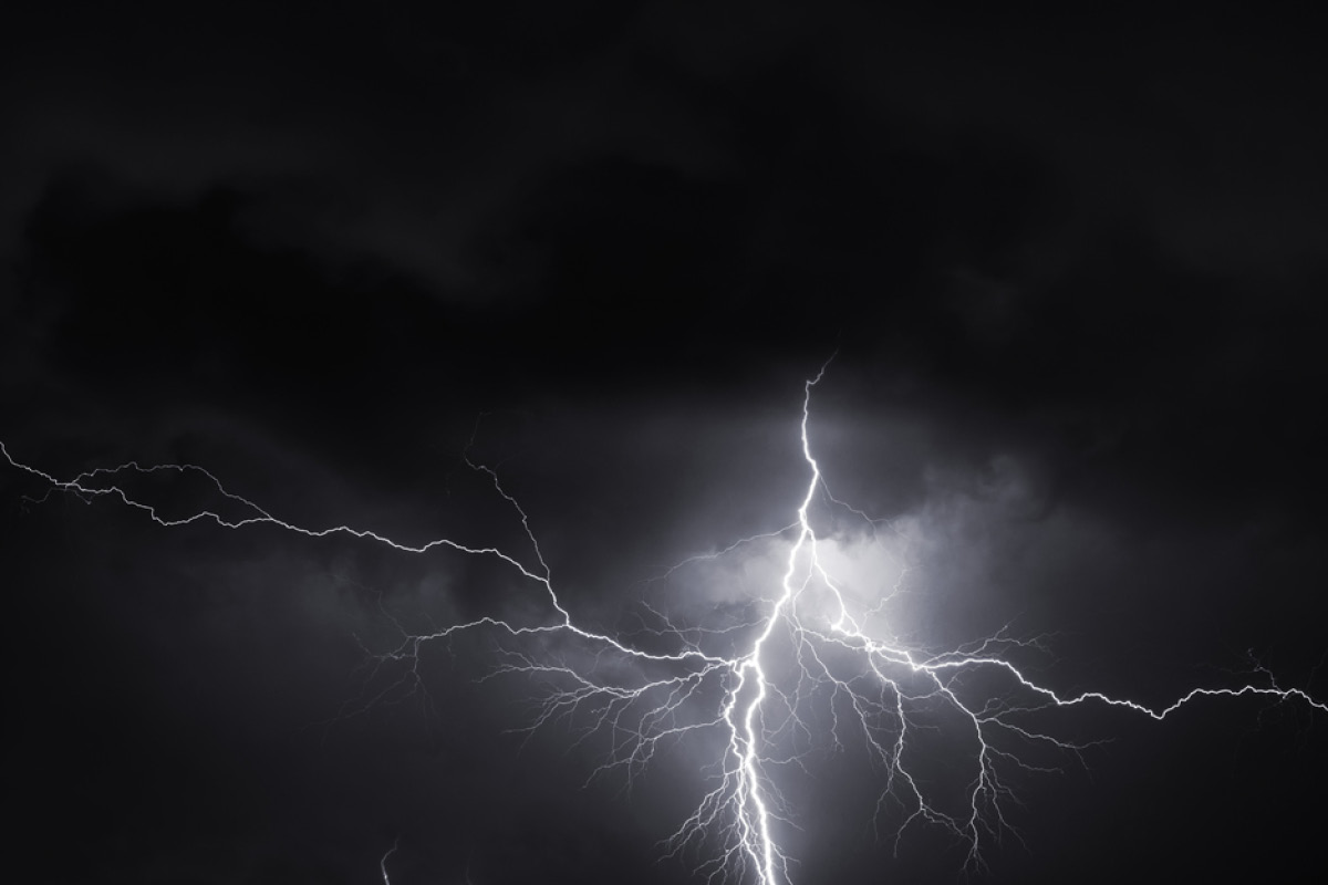 ಪುತ್ತೂರು; ಸಿಡಿಲು ಬಡಿದು ಓರ್ವ ಮೃತ್ಯು : ಇಬ್ಬರು ಗಂಭೀರ