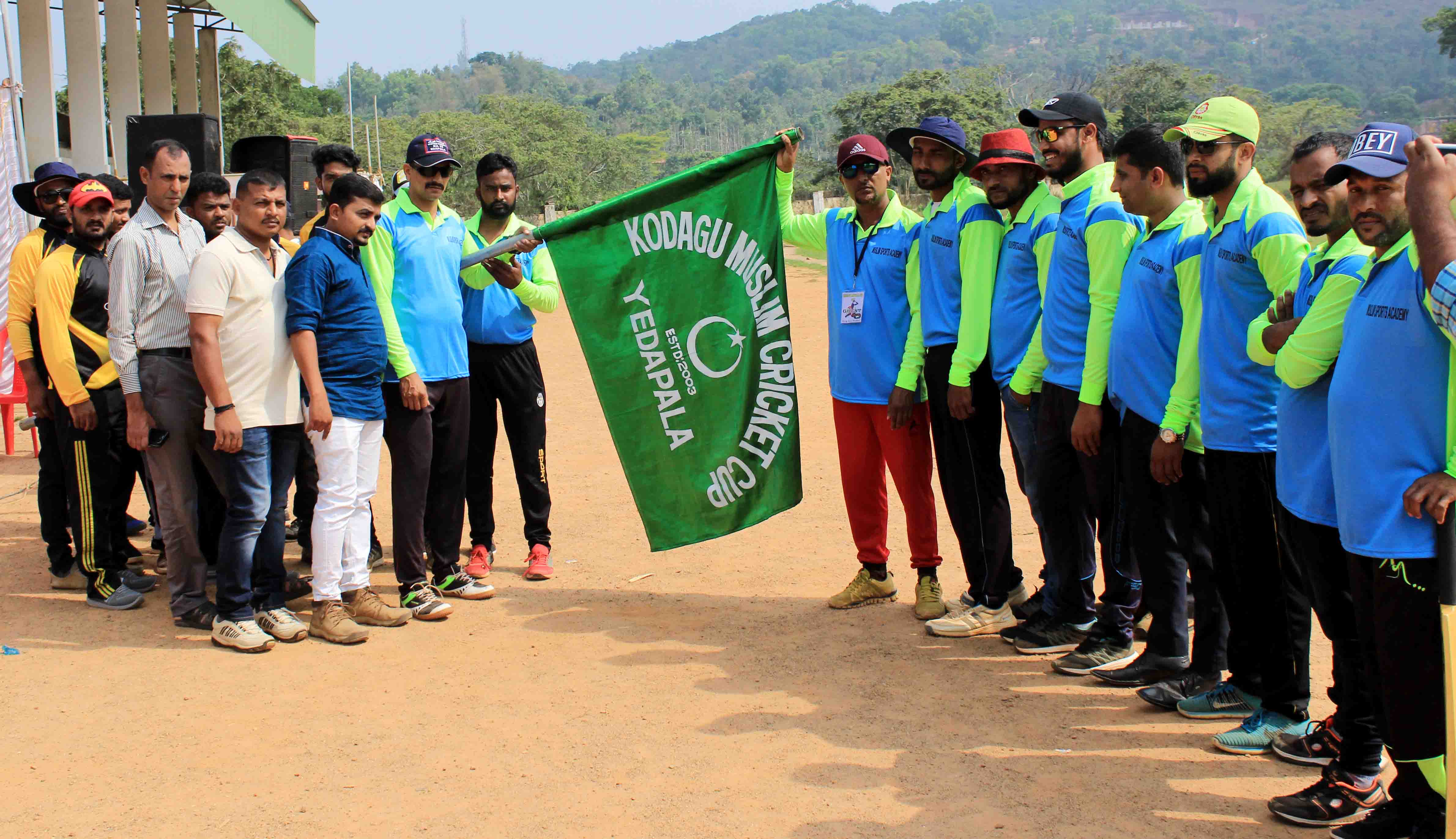 ಮಡಿಕೇರಿ: ಮುಸ್ಲಿಂ ಕಪ್ ಕ್ರಿಕೆಟ್ ಪಂದ್ಯಾಟಕ್ಕೆ ಚಾಲನೆ