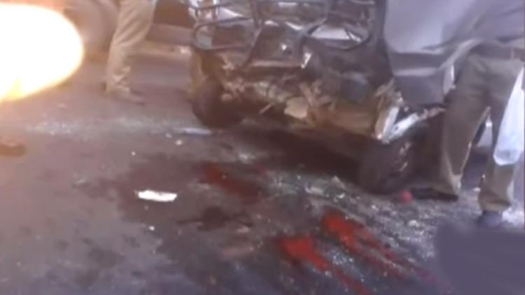 ಓಮ್ನಿ, ಟಿಪ್ಪರ್ ಢಿಕ್ಕಿಯಾಗಿ 3 ಮಂದಿ  ಸಾವು