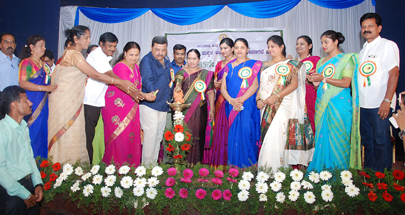 ದಾವಣಗೆರೆ: ಅಂತರಾಷ್ಟ್ರೀಯ ಮಹಿಳಾ ದಿನಾಚರಣೆ ಕಾರ್ಯಕ್ರಮ