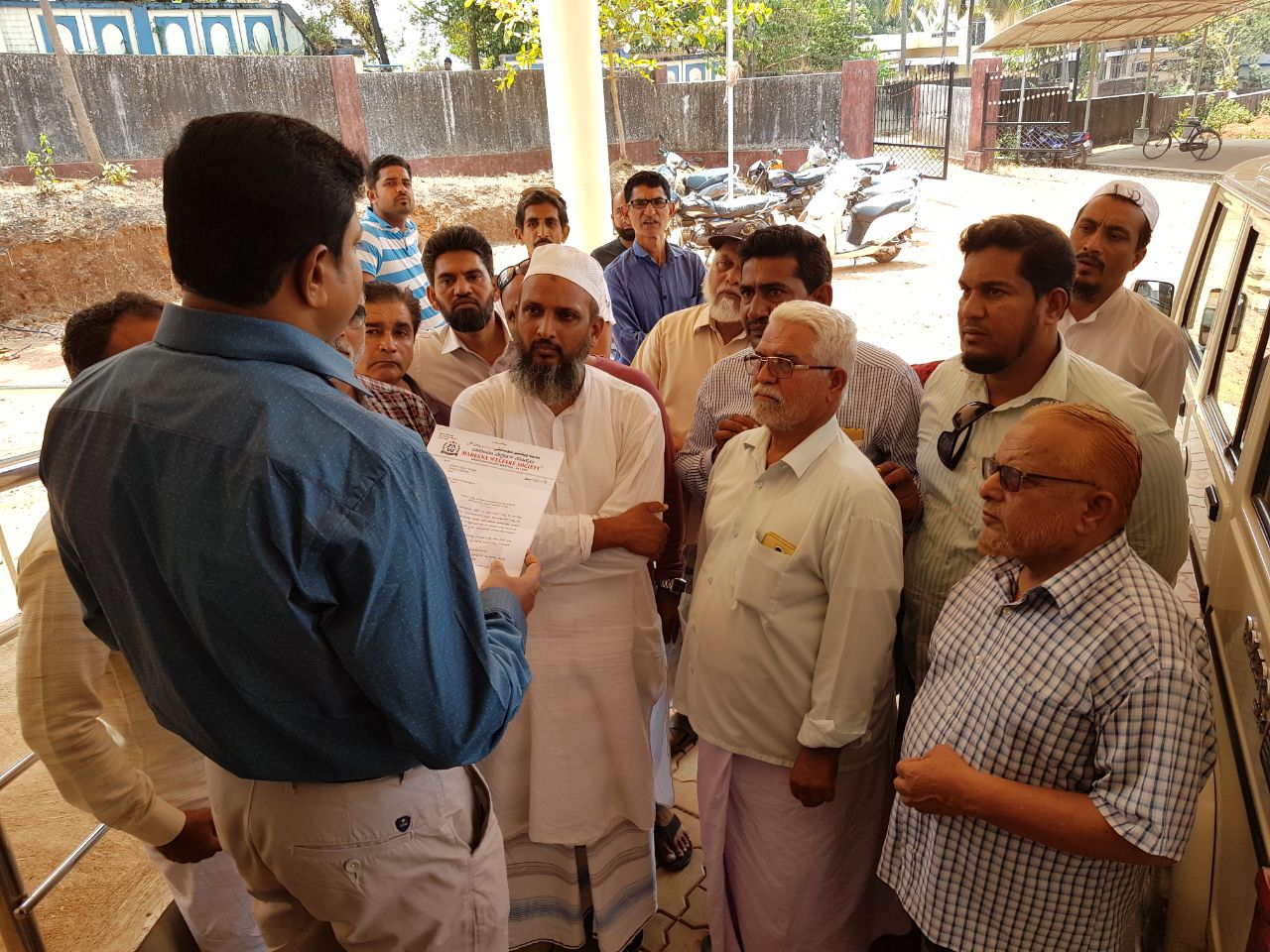 ಭಟ್ಕಳ: ಮೂಲಭೂತ ಸೌಲಭ್ಯ ಒದಗಿಸಿಕೊಡುವಂತೆ ಸಹಾಯಕ ಆಯುಕ್ತರಿಗೆ ಮನವಿ