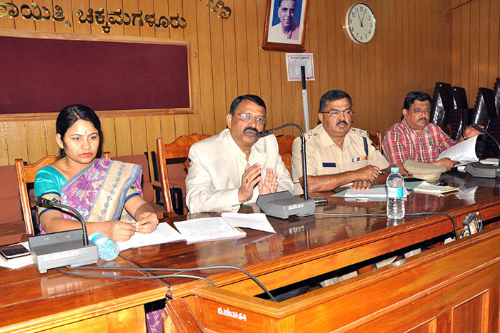 ಚಿಕ್ಕಮಗಳೂರು : ಎಸೆಸೆಲ್ಸಿ ಪರೀಕ್ಷೆ ಸುವ್ಯವಸ್ಥಿತವಾಗಿ ನಡೆಸಲು ಜಿಲ್ಲಾಧಿಕಾರಿ ಸೂಚನೆ