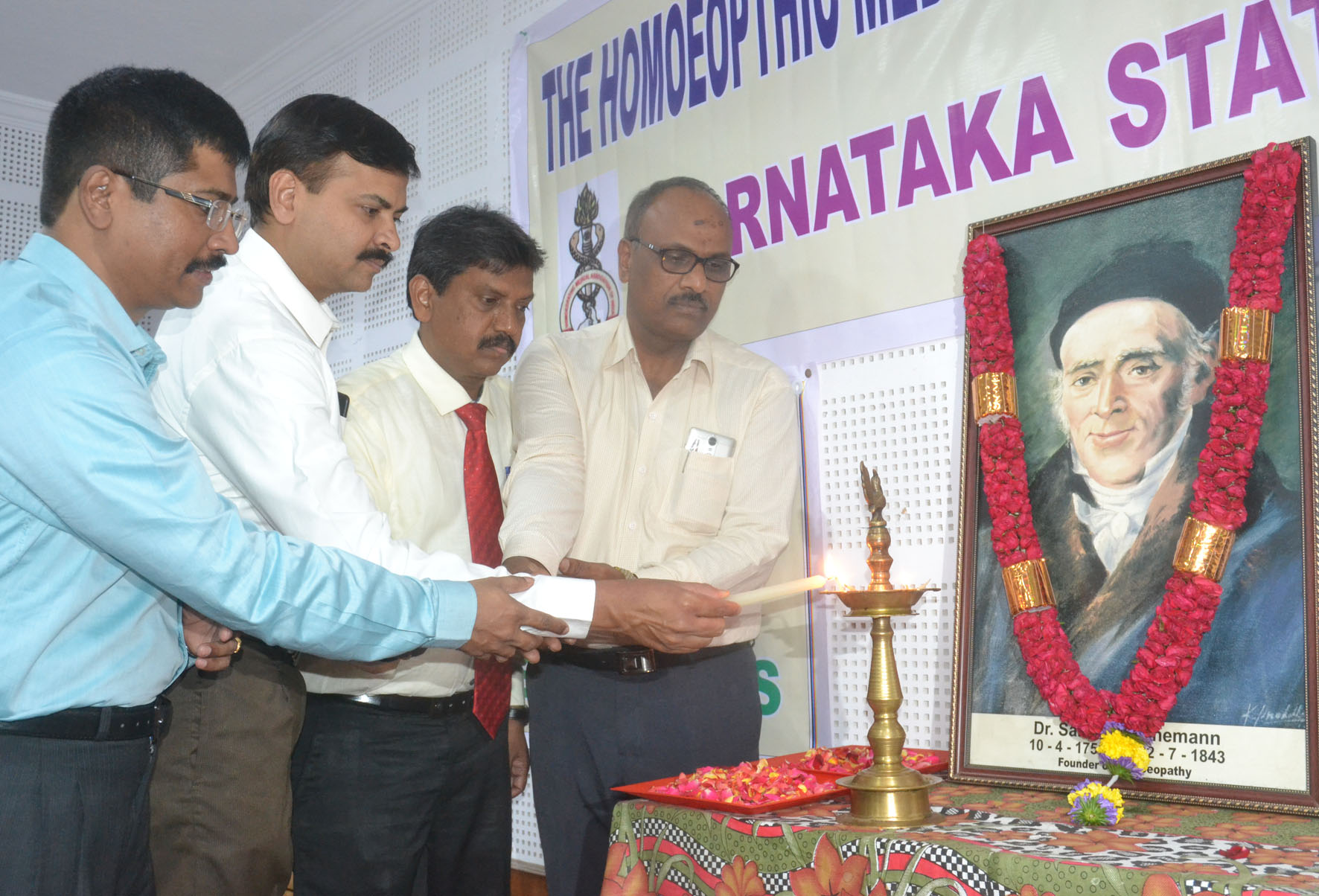 ಹೋಮಿಯೋಪಥಿ ಚಿಕಿತ್ಸೆ ಕಡೆಗೆ ಹೆಚ್ಚಿದ ಒಲವು: ಡಾ.ಸಿ.ಬಿ.ನಂಜರಾಜು