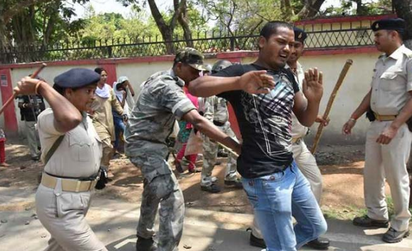 ಭಾರತ್ ಬಂದ್: ಉತ್ತರ ಭಾರತದಲ್ಲಿ ತೀವ್ರ ಹಿಂಸಾಚಾರ,7 ಜನರ ಸಾವು