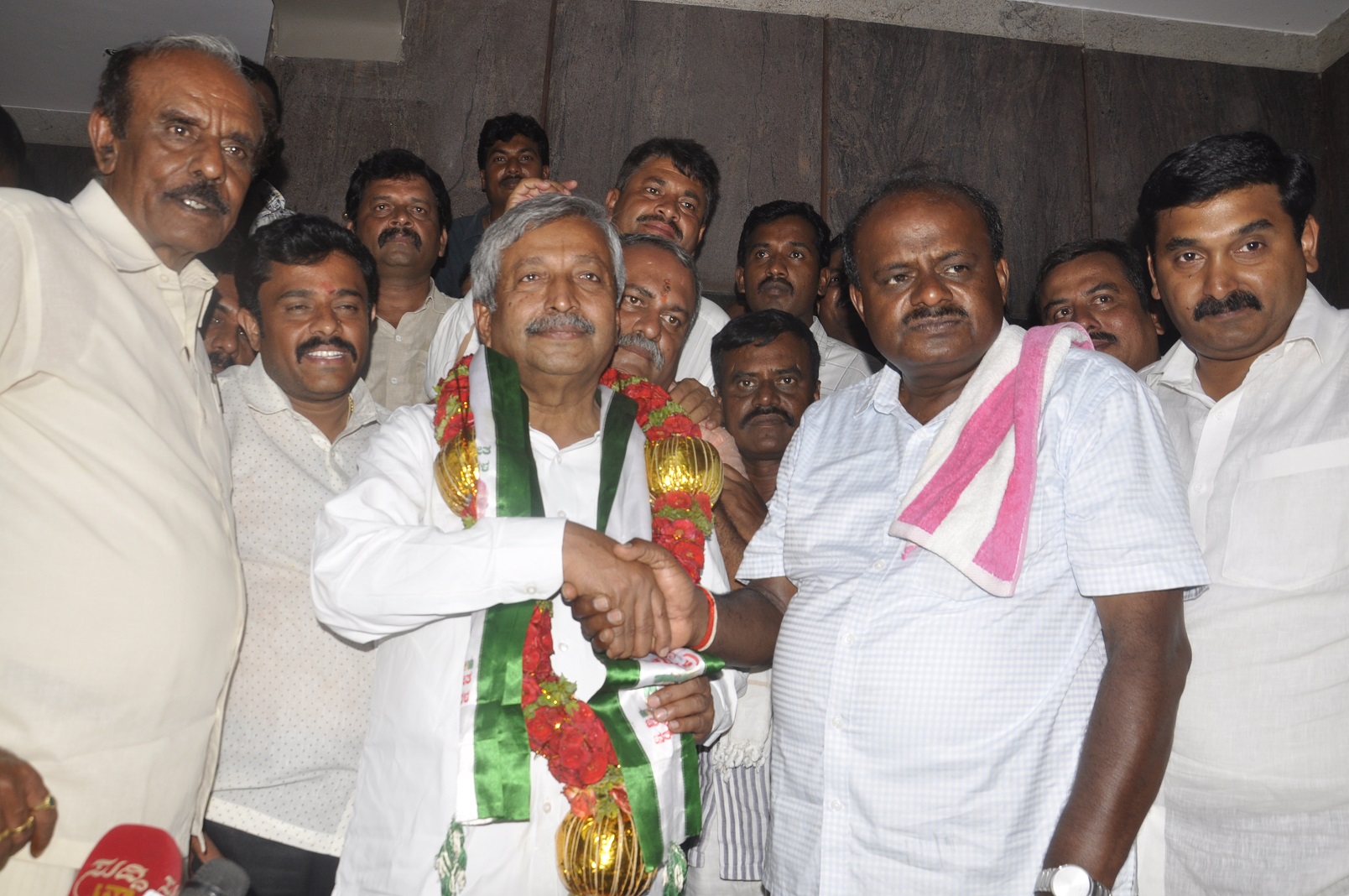 ಮಾಜಿ ಶಾಸಕ ಹೆಚ್.ನಿಂಗಪ್ಪ ಮರಳಿ ಜೆಡಿಎಸ್‍ಗೆ ಸೇರ್ಪಡೆ