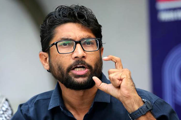 ಮತಾಂಧರನ್ನು ಸೋಲಿಸಿ, ಶೋಷಿತರಿಗೆ ದನಿಯಾಗಬಲ್ಲವರನ್ನು ಗೆಲ್ಲಿಸೋಣ: ಬೆಂಗಳೂರಿನಲ್ಲಿ ಜಿಗ್ನೇಶ್ ಮೆವಾನಿ