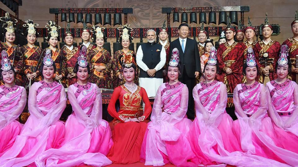 ಮೋದಿ, ಜಿನ್‌ಪಿಂಗ್ ಶೃಂಗಸಮ್ಮೇಳನ ಆರಂಭ