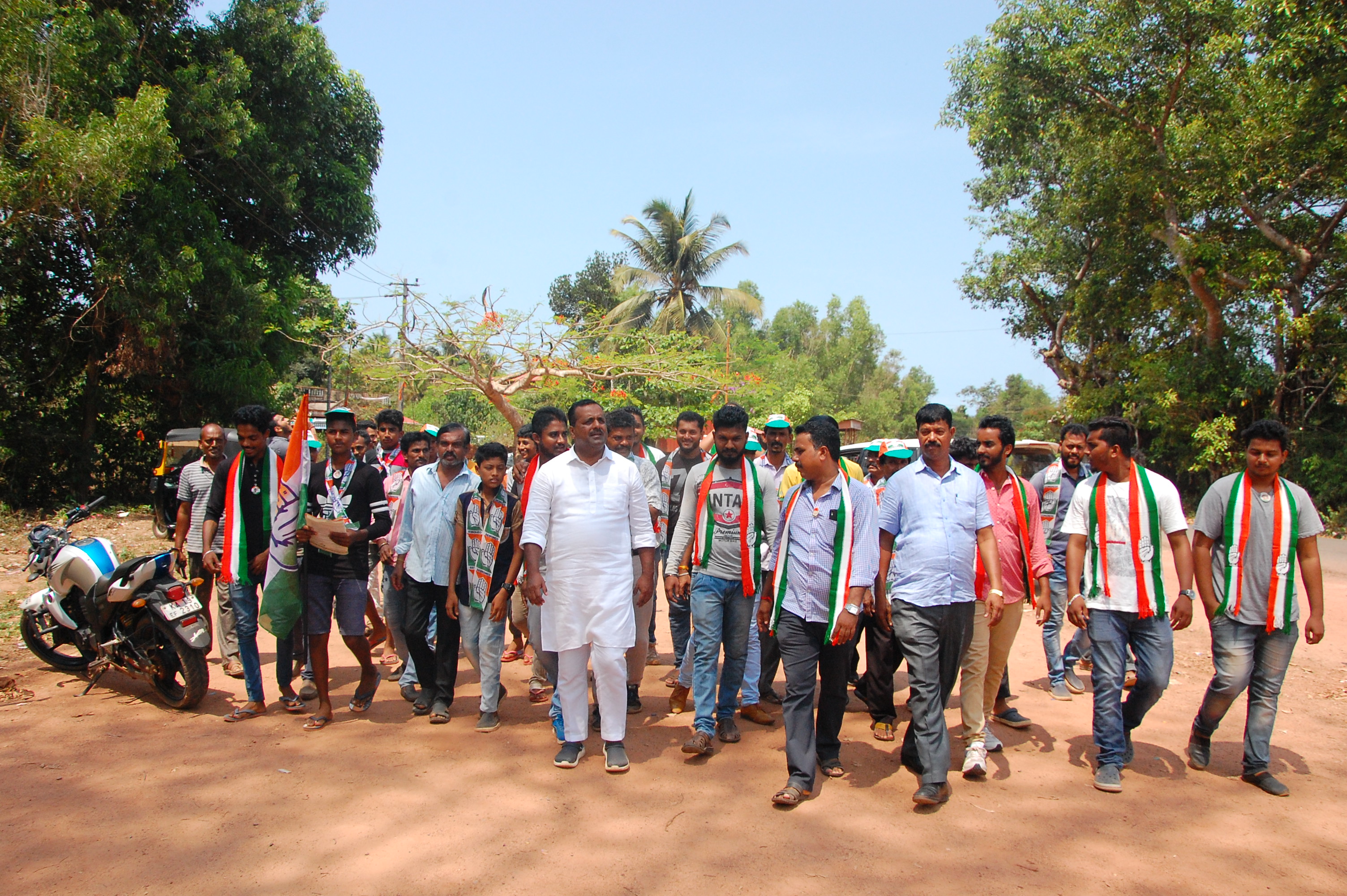 ಅಭಿವೃದ್ಧಿ ಕಾರ್ಯಗಳಿಂದ ಜನತೆ ಬೆಂಬಲಿಸಲಿದ್ದಾರೆ: ಯು.ಟಿ.ಖಾದರ್