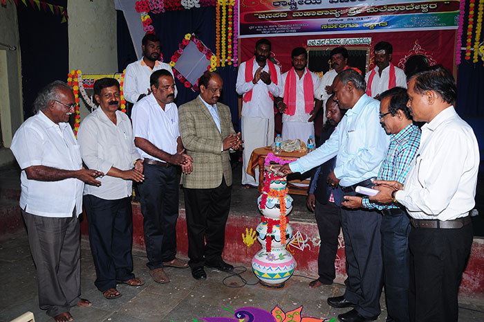 ಮಹಾಕಾವ್ಯ ಪರಂಪರೆಯನ್ನು ಜಗತ್ತಿಗೆ ಪರಿಚಯಿಸಬೇಕು: ಡಾ.ಕೆ.ಆರ್.ದುರ್ಗಾದಾಸ್