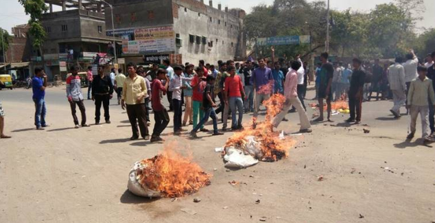 ರಾಜಸ್ಥಾನದ ಹಿಂಡೌನ್‌ನಲ್ಲಿ ಹಿಂಸೆ:ದಲಿತ ನಾಯಕರ ಮನೆಗಳಿಗೆ ಬೆಂಕಿ