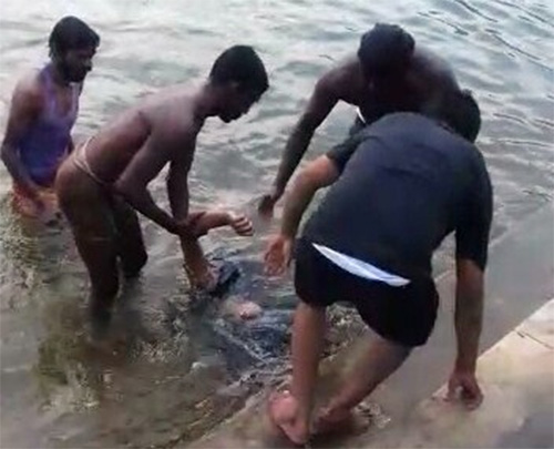 ಹನೂರು: ನೀರಿನಲ್ಲಿ ಮುಳುಗಿ ಯುವತಿ ಮೃತ್ಯು