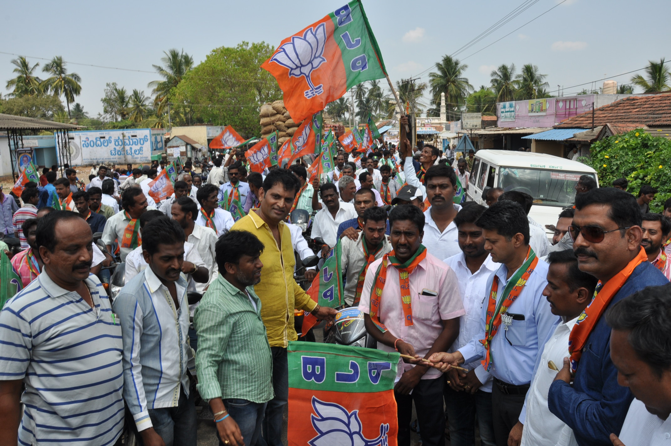 ಕೊಳ್ಳೇಗಾಲ: ಬಿಜೆಪಿ ವತಿಯಿಂದ ಬೈಕ್ ರ‍್ಯಾಲಿ