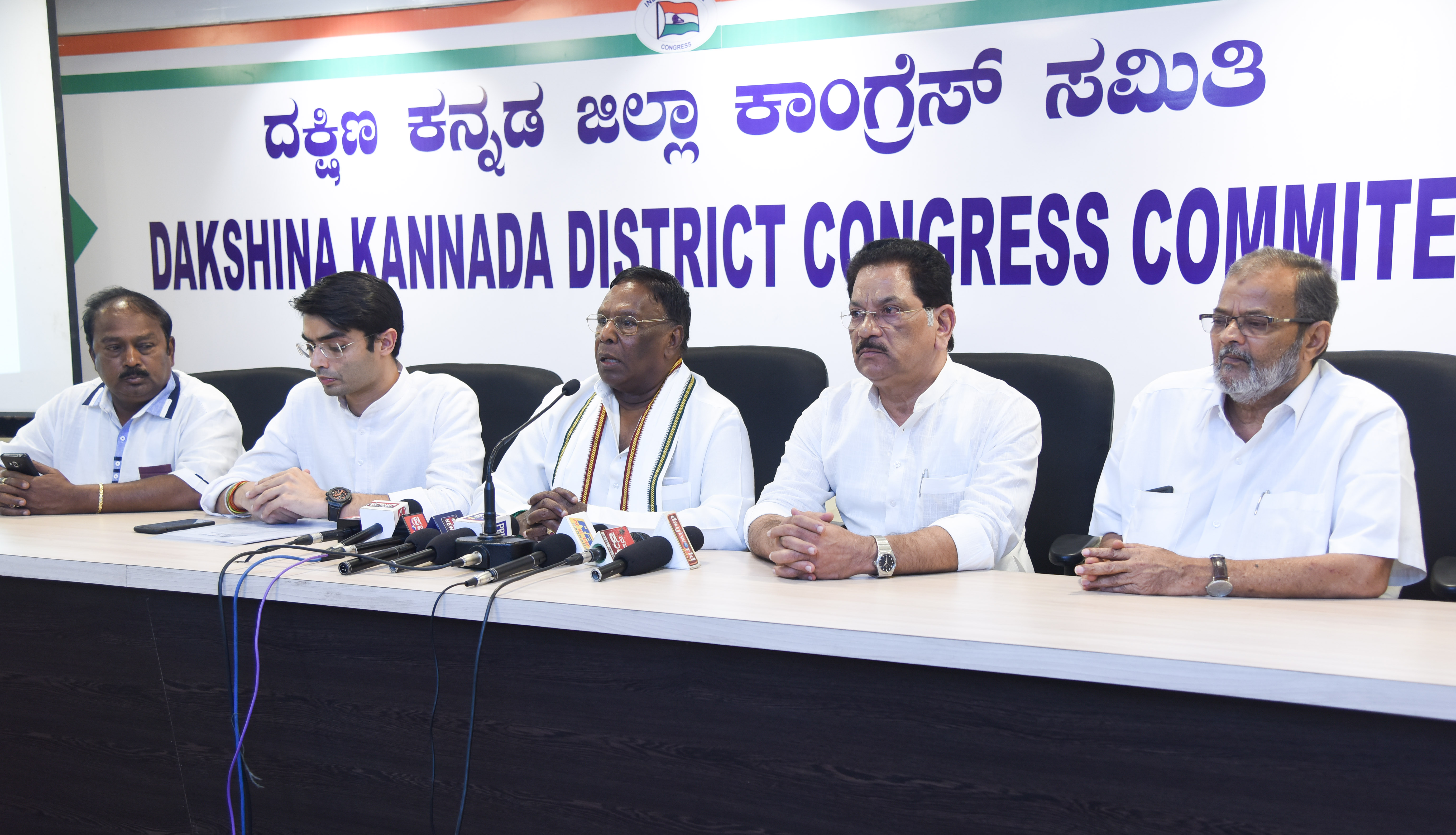 ಪ್ರಧಾನಿ ಮೋದಿಯಿಂದ ಸರಕಾರಿ ಯಂತ್ರದ ದುರ್ಬಳಕೆ: ನಾರಾಯಣ ಸ್ವಾಮಿ ಆರೋಪ