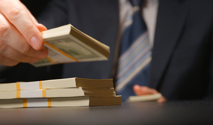 ಮಾಜಿ ಸಚಿವ ಜನಾರ್ದನರೆಡ್ಡಿ ಪರ ಶ್ರೀರಾಮುಲು ಡೀಲ್ ?