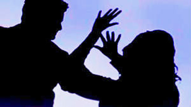 ಮಕ್ಕಳಿಗೆ ಚಾಕಲೇಟ್ ನೀಡಿದ ಮಹಿಳೆಯನ್ನು ಥಳಿಸಿ ಕೊಂದರು!