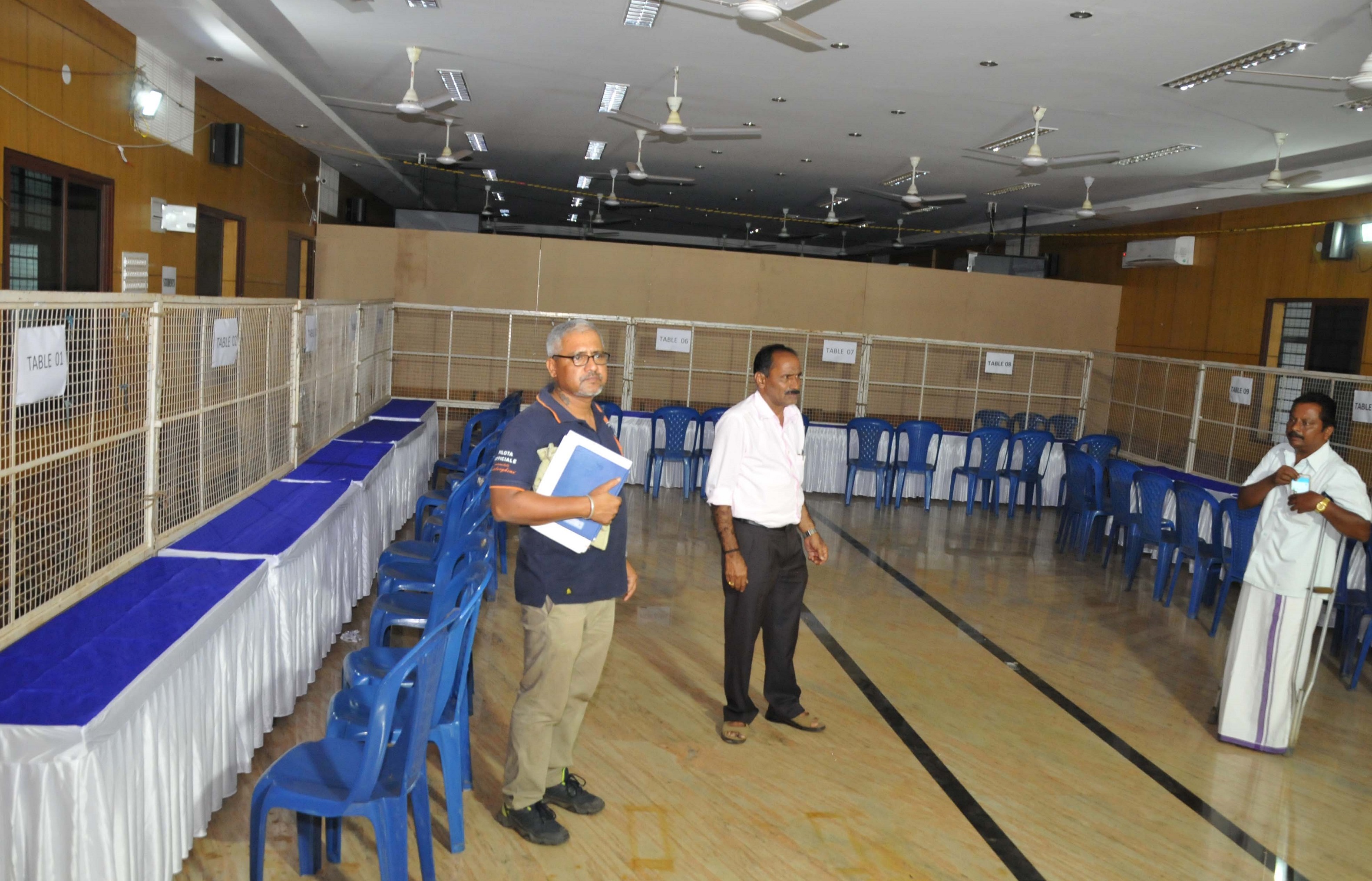 ತುಮಕೂರು: ಮತ ಎಣಿಕೆಗೆ ಜಿಲ್ಲಾಡಳಿತದಿಂದ ಸಕಲ ಸಿದ್ಧತೆ