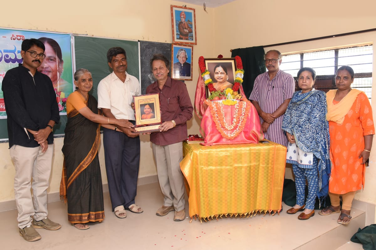 ತುಮಕೂರು: ಅನ್ನ ನೀಡಿದ ಅಮ್ಮ ಶ್ರೀಮತಿ ರಾಜಲಕ್ಷ್ಮಿ ಬರಗೂರು; ಒಂದು ನೆನಪು ಕಾರ್ಯಕ್ರಮ