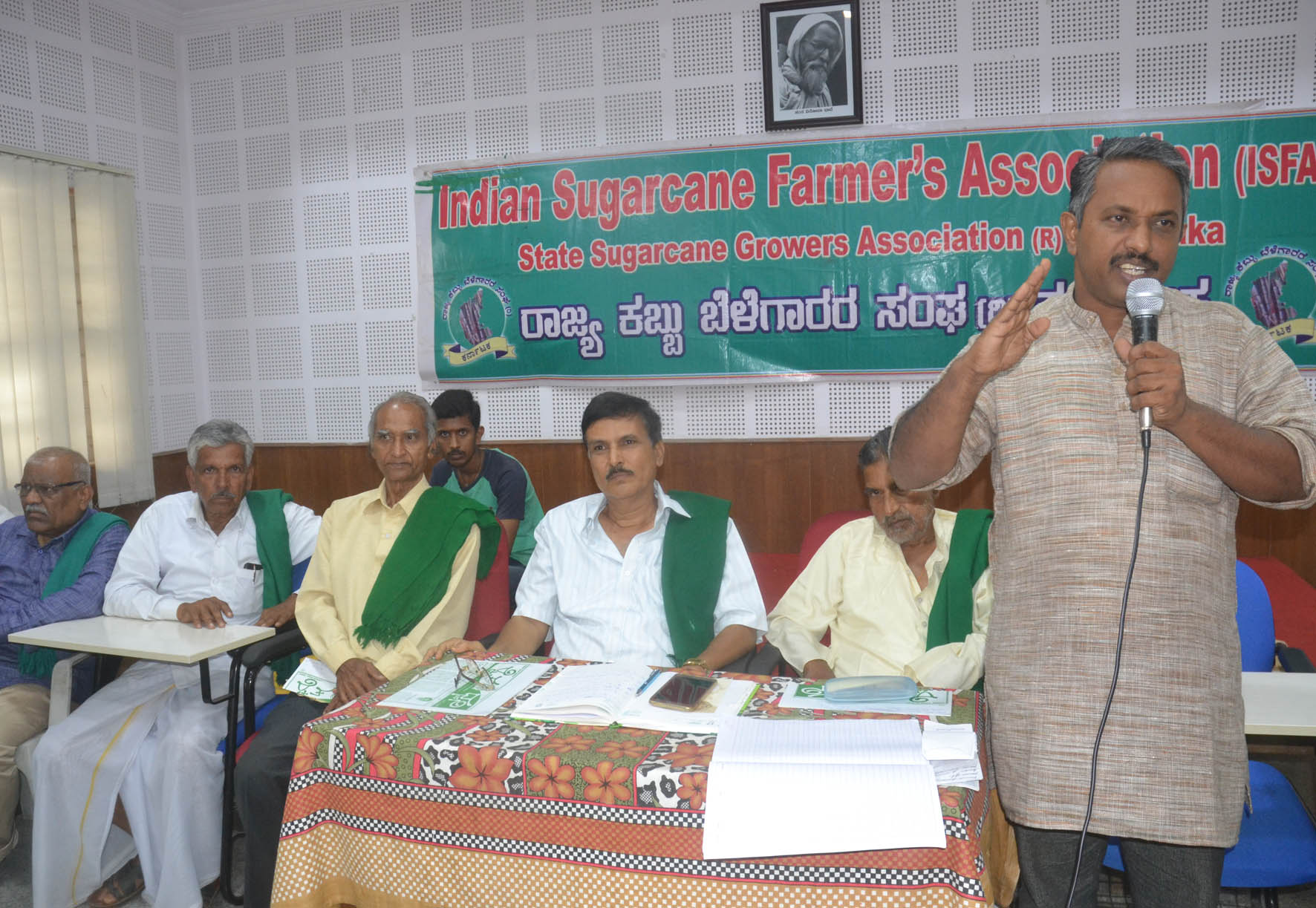 ರಾಜ್ಯದಲ್ಲಿ ಜೂ.10 ರಂದು ಹಾಲು, ಹಣ್ಣು, ತರಕಾರಿ ಬಂದ್: ಕುರುಬೂರು ಶಾಂತಕುಮಾರ್