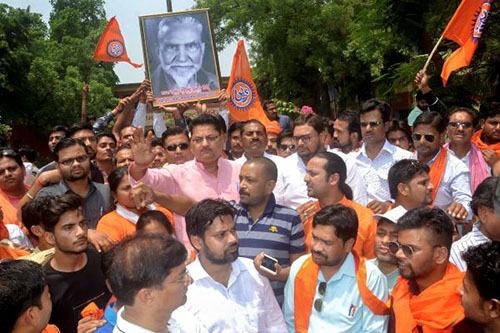 ಅಲಿಗಡದ ಶಾಂತಿ ಕದಡಲು ಕೇಸರಿ ಪಡೆಗಳ ಸಂಚು?