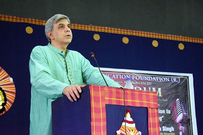 ಶಿಕ್ಷಣ ವ್ಯವಸ್ಥೆಯ ಮರುವ್ಯಾಖ್ಯಾನ ಇಂದಿನ ಅಗತ್ಯ : ಡಾ. ದಿನೇಶ್ ಸಿಂಗ್