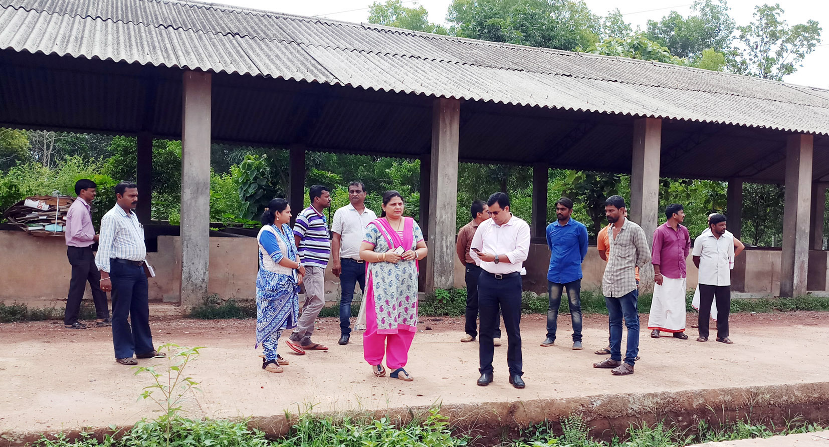 ಪುತ್ತೂರು ನಗರಸಭೆ ಡಂಪಿಂಗ್ ಯಾರ್ಡ್: ಉಪವಿಭಾಗಾಧಿಕಾರಿಗಳಿಂದ ಪರಿಶೀಲನೆ