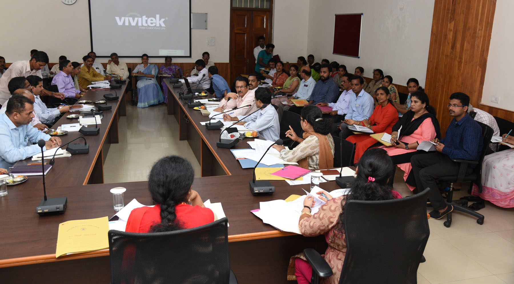 ‘ಆಹಾರ ಸುರಕ್ಷತೆ ಬಗ್ಗೆ ಕಟ್ಟುನಿಟ್ಟಿನ ಕ್ರಮಕೈಗೊಂಡು ವರದಿ ನೀಡಿ’