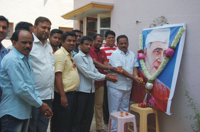 ದಾವಣಗೆರೆ: ಜವಹರಲಾಲ್ ನೆಹರೂ ಪುಣ್ಯಸ್ಮರಣೆ ಕಾರ್ಯಕ್ರಮ