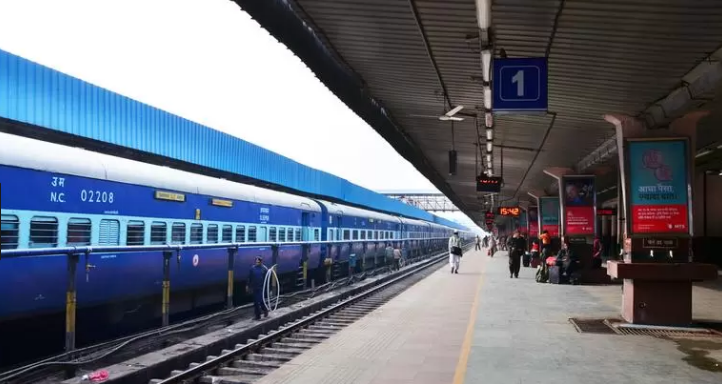 ರೈಲ್ವೇ ಸ್ವಚ್ಛತಾ ಸಮೀಕ್ಷೆ: ರೈಲುಗಳ ಮಧ್ಯೆ ಸ್ವಚ್ಛತೆಗಾಗಿ ಪೈಪೋಟಿ