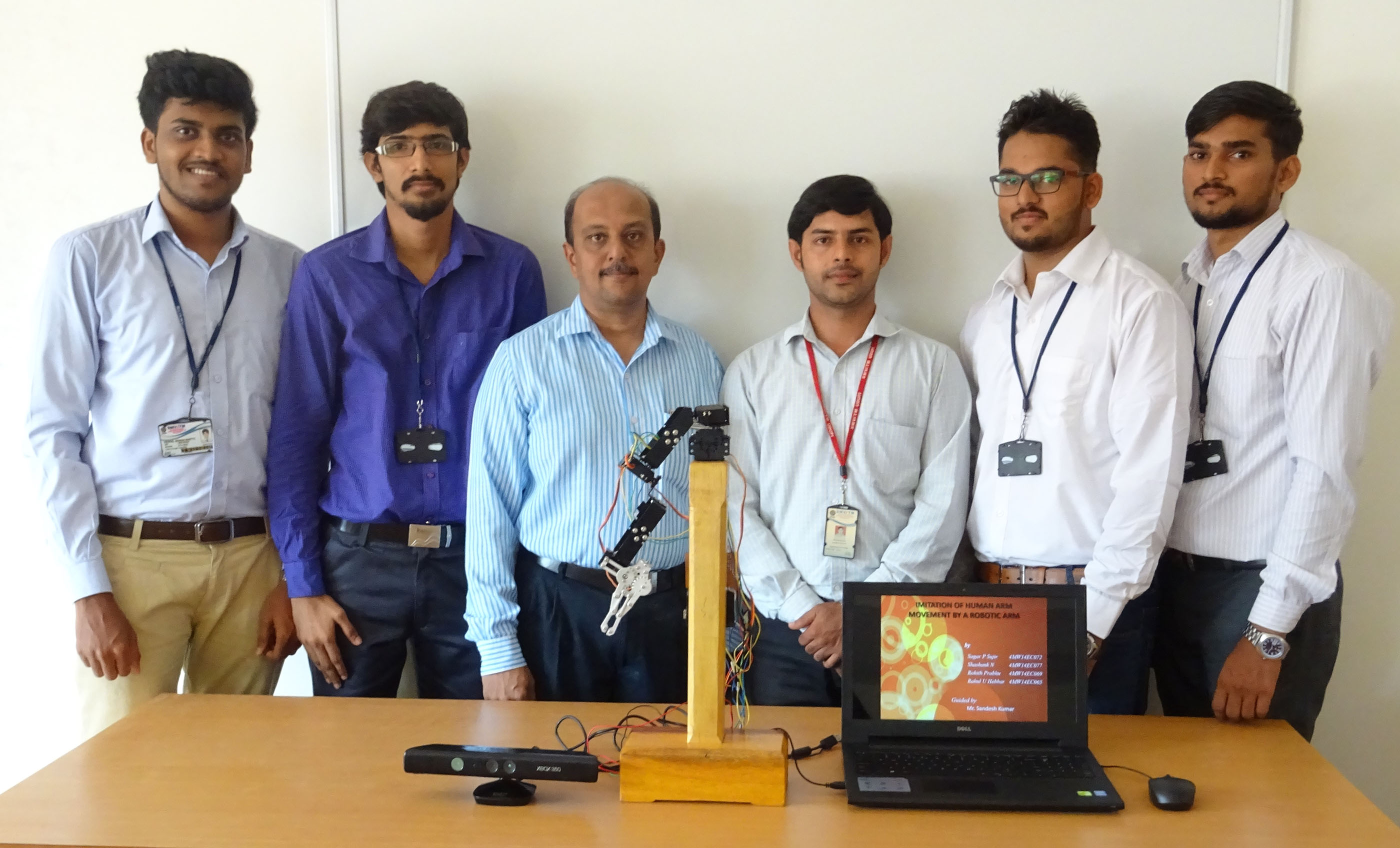 ಮಾನವ ತೋಳುಗಳನ್ನು ಅನುಕರಿಸುವ ರೋಬೋಟ್