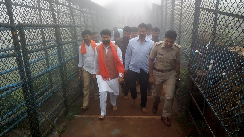 ಕಾಂಗ್ರೆಸ್ ಹಗರಣ ಮುಚ್ಚಿಹಾಕಲು ಜೆಡಿಎಸ್‍ಅನ್ನು ಗುರಾಣಿಯನ್ನಾಗಿ ಬಳಸಿಕೊಂಡಿದೆ: ಸಿ.ಟಿ.ರವಿ