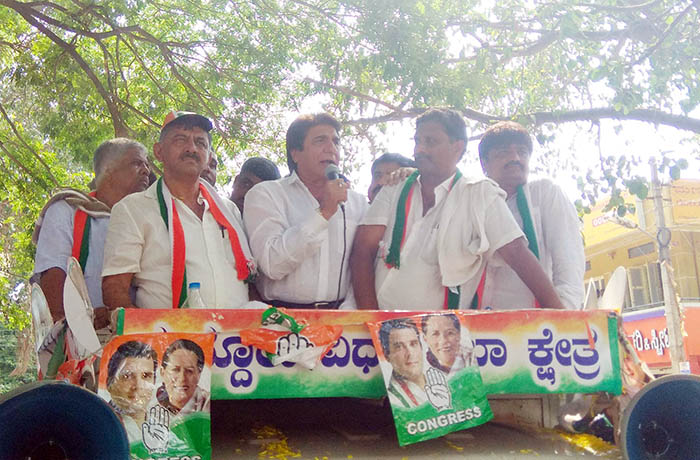 ಮದ್ದೂರು : ಕಾಂಗ್ರೆಸ್ ಅಭ್ಯರ್ಥಿ ಮಧು ಜಿ.ಮಾದೇಗೌಡ ಪರವಾಗಿ ಡಿಕೆಶಿ ಮತಯಾಚನೆ