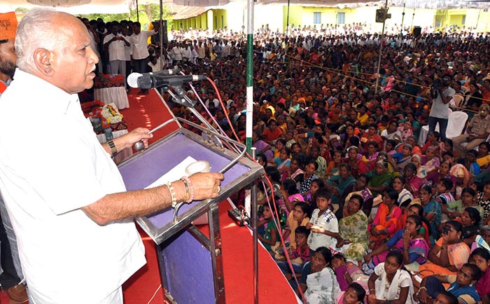 ಸಿಎಂ ಆದಲ್ಲಿ ನೀರಾವರಿ ಯೋಜನೆಗಳಿಗೆ ಆದ್ಯತೆ: ಬಿಎಸ್‍ವೈ