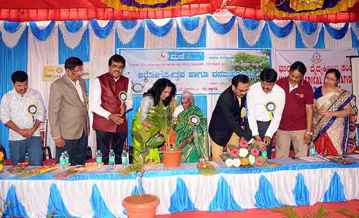 ಮಕ್ಕಳಿಂದಲೇ ಪರಿಸರದ ಜ್ಞಾನ ಬೆಳೆಸಿ: ಸಾಲು ಮರದ ತಿಮ್ಮಕ್ಕ