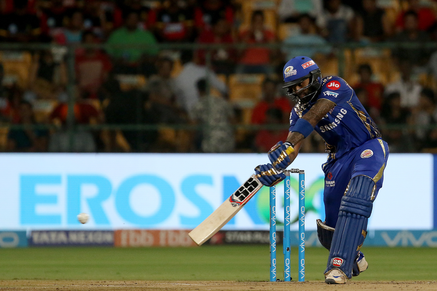 ಐಪಿಎಲ್: ಮುಂಬೈ ಇಂಡಿಯನ್ಸ್‌ಗೆ ಆರು ವಿಕೆಟ್ ಗೆಲುವು