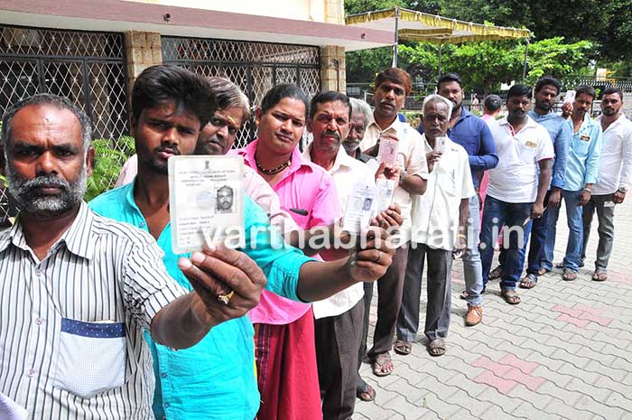 ಜಯನಗರ ಚುನಾವಣೆ ಶಾಂತಿಯುತ : ಶೇ.55 ಮತದಾನ