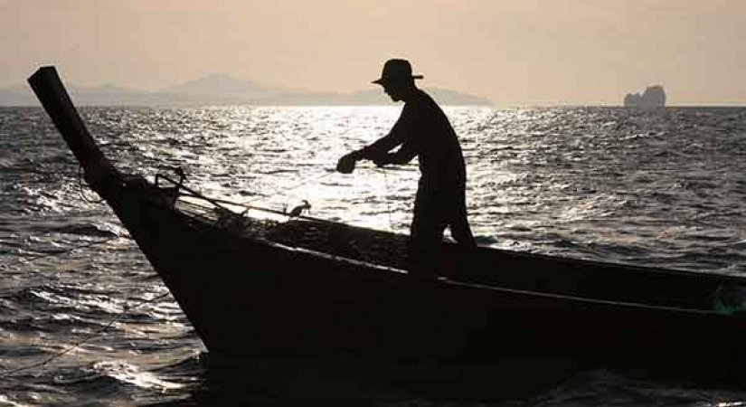 ಕರಾವಳಿ ಮೀನುಗಾರರಿಗೆ ಎಚ್ಚರಿಕೆ