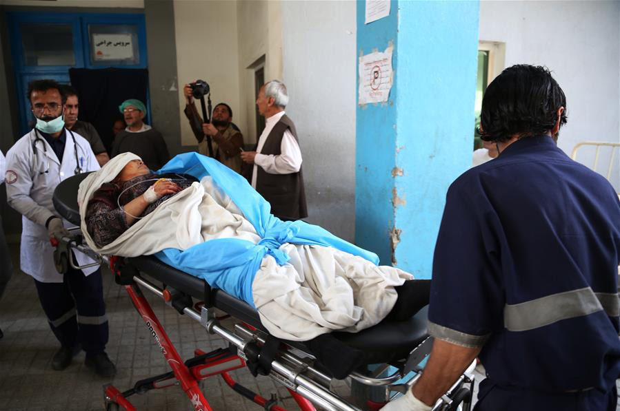 ಅಫ್ಘಾನ್ ಸಚಿವಾಲಯ ದ್ವಾರದಲ್ಲಿ ಆತ್ಮಹತ್ಯಾ ಬಾಂಬ್ ದಾಳಿ: 13 ಸಾವು