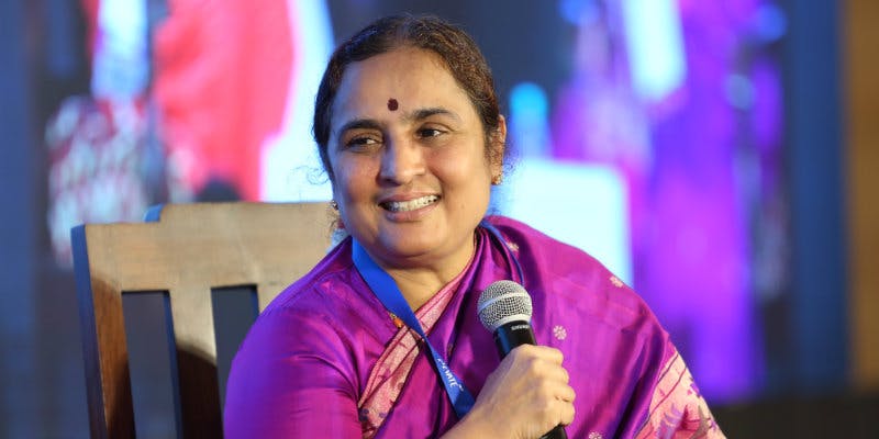 ಮುಖ್ಯ ಕಾರ್ಯದರ್ಶಿ ರತ್ನ ಪ್ರಭಾ ವಿರುದ್ಧ ಎಸಿಬಿಗೆ ದೂರು