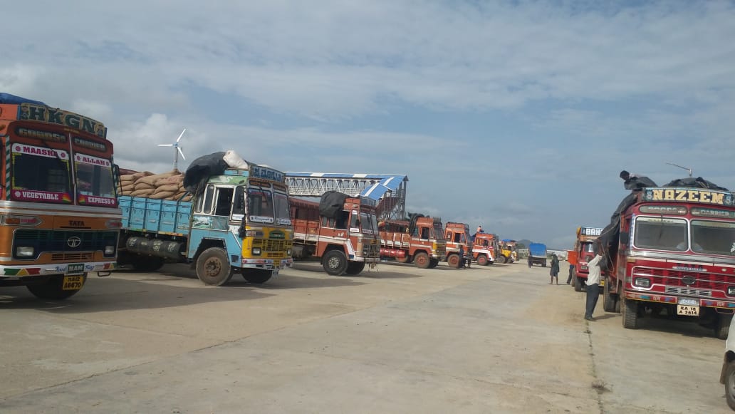 ಚಿಕ್ಕಮಗಳೂರು: ಪ್ರಥಮ ಬಾರಿಗೆ ಪಂಜಾಬ್‍ನಿಂದ ಸರಕು ಹೊತ್ತು ಬಂದ ರೈಲು