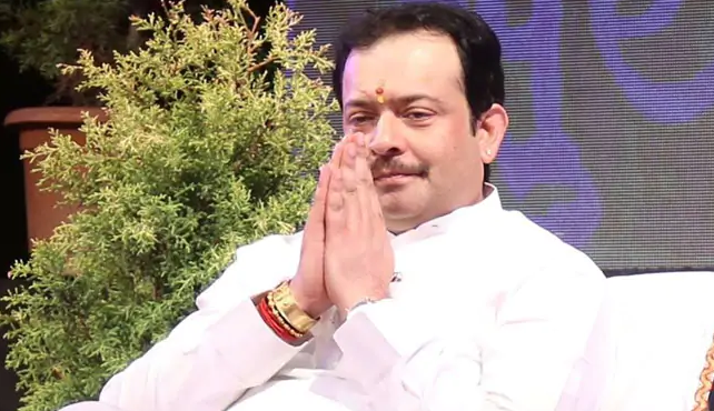 ಗುಂಡಿಕ್ಕಿ ಆತ್ಮಹತ್ಯೆಗೆ ಶರಣಾದ ಭೈಯ್ಯು ಮಹಾರಾಜ್ ಡೆತ್ ನೋಟ್ ನಲ್ಲಿ ಇದ್ದದ್ದೇನು?