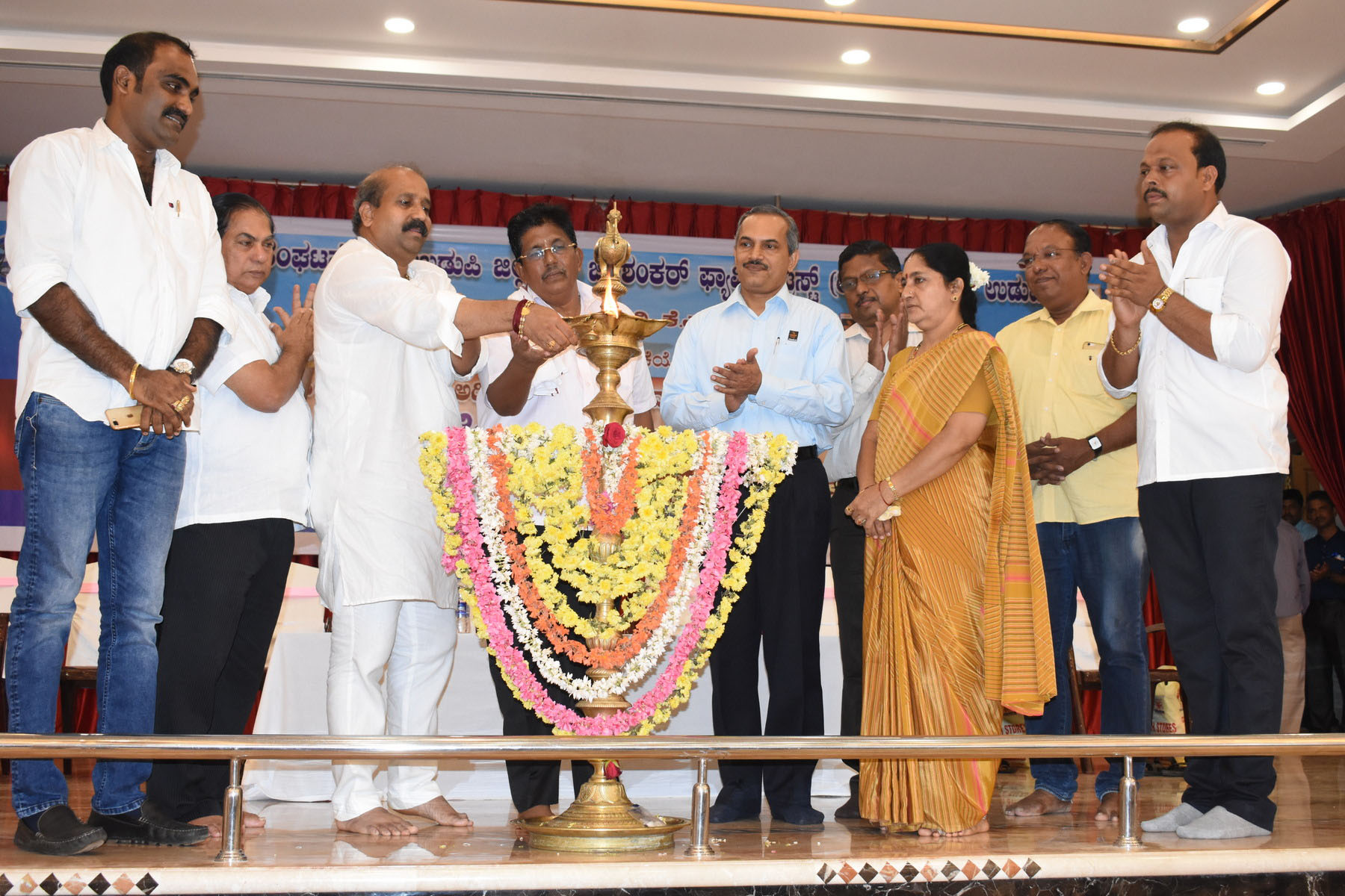 ರಕ್ತ ಸಂಗ್ರಹದಲ್ಲಿ ಮೊಗವೀರ ಯುವ ಸಂಘಟನೆ ದಾಖಲೆ: ಭಟ್