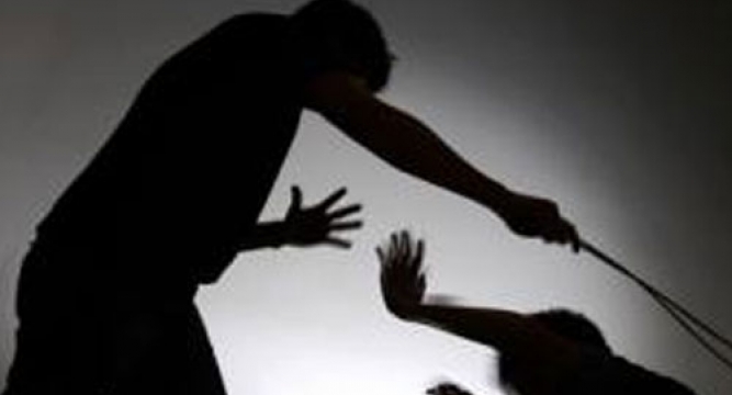 ಬೆತ್ತಲುಗೊಳಿಸಿ ದಲಿತ ಯುವಕರಿಗೆ ಥಳಿತ, ನಗ್ನ ಮೆರವಣಿಗೆ!