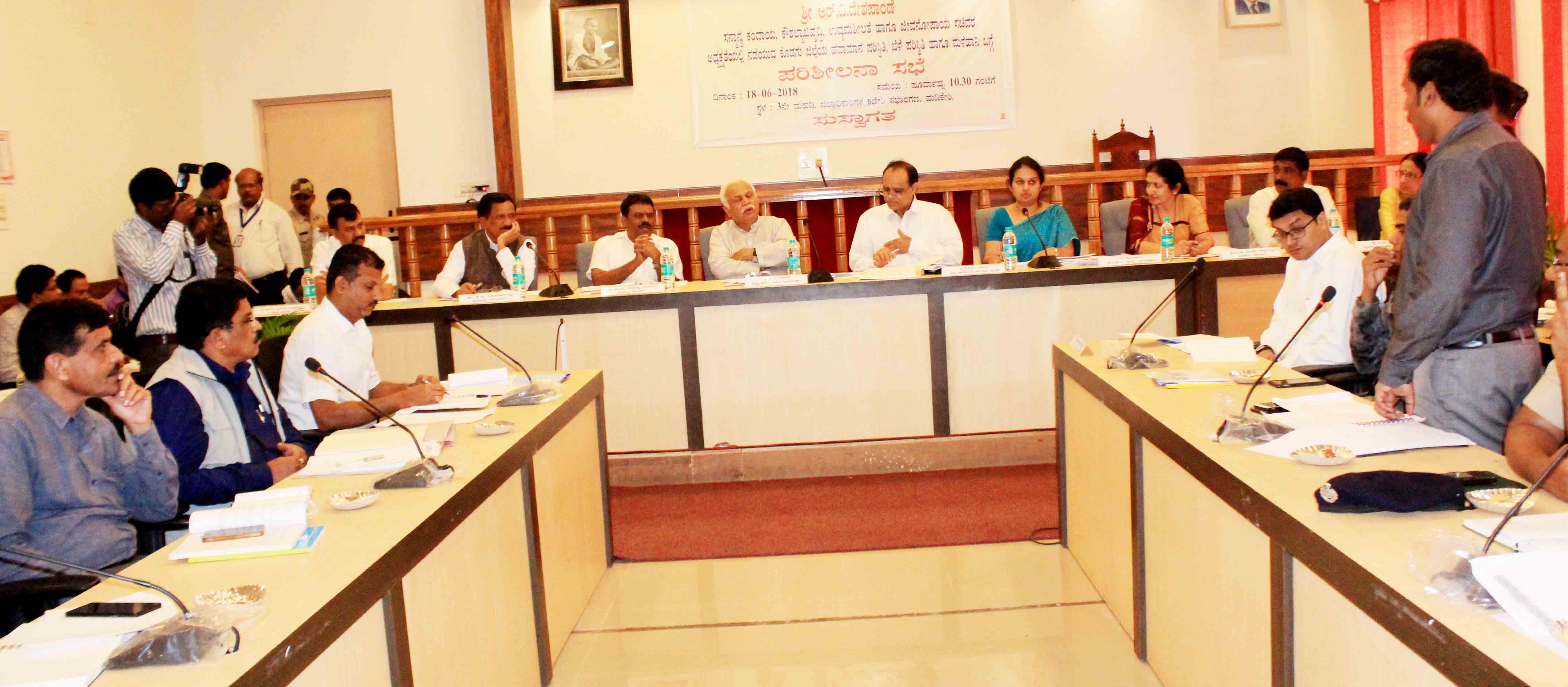 ಮಳೆಗೆ ಕೊಡಗಿನಲ್ಲಿ 14 ಕೋಟಿ ರೂ.ಗಳಷ್ಟು ನಷ್ಟ: ಜಿಲ್ಲಾಡಳಿತದಿಂದ ವರದಿ