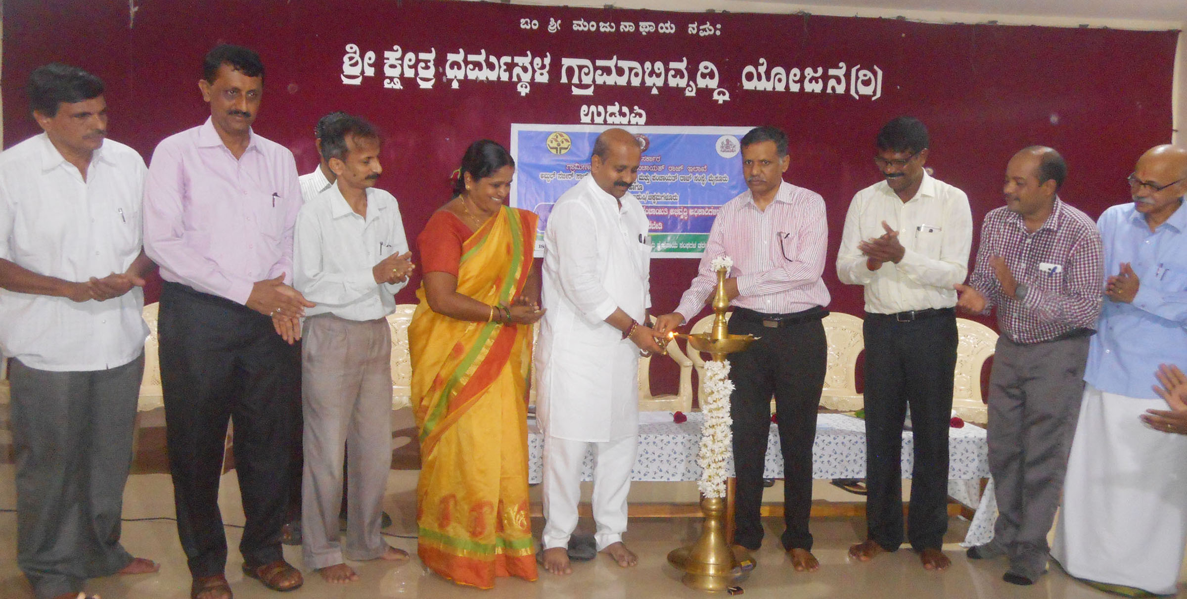 ಕರ್ತವ್ಯ ನಿರ್ವಹಣೆ ಮಾನವೀಯವಾಗಿರಲಿ: ಪಿಡಿಒಗಳಿಗೆ ಭಟ್ ಕರೆ