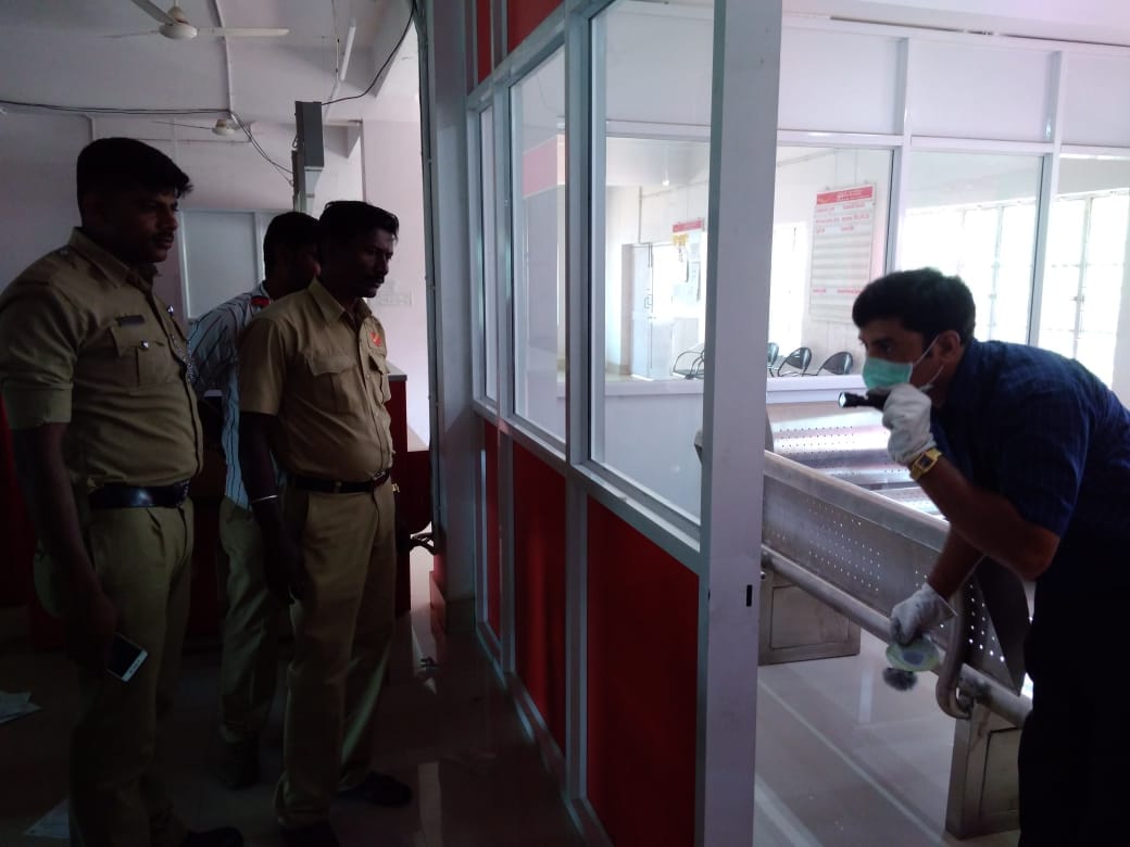 ತರೀಕೆರೆ: ಅಂಚೆ ಕಚೇರಿಯಲ್ಲಿ ಕಳ್ಳರ ಕೈಚಳಕ