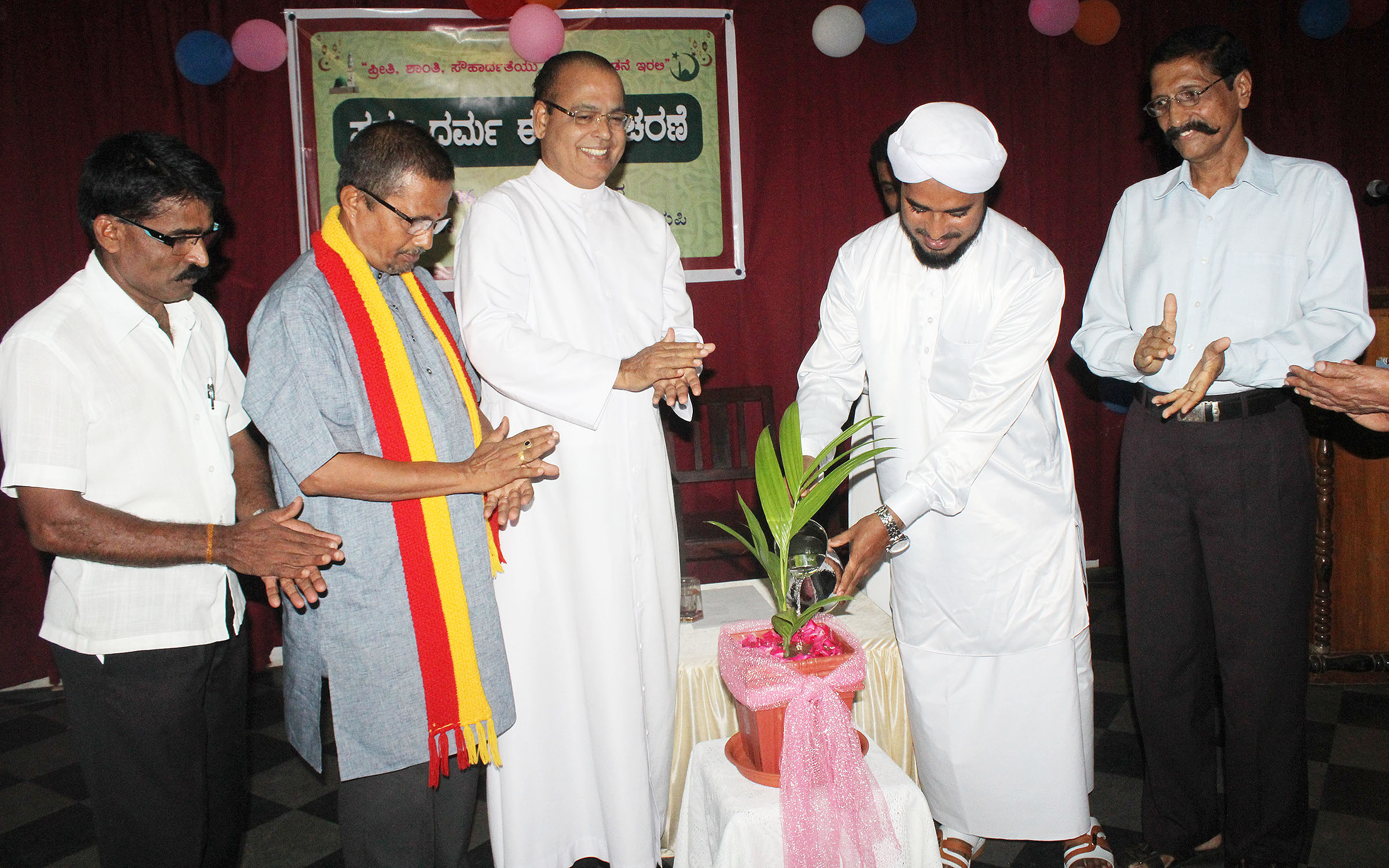 ಎಲ್ಲ ಧರ್ಮಗಳ ಸಾರ ಮಾನವ ಕಲ್ಯಾಣಕ್ಕೆ ಅವಶ್ಯಕ: ಸುರೇಂದ್ರ ಅಡಿಗ