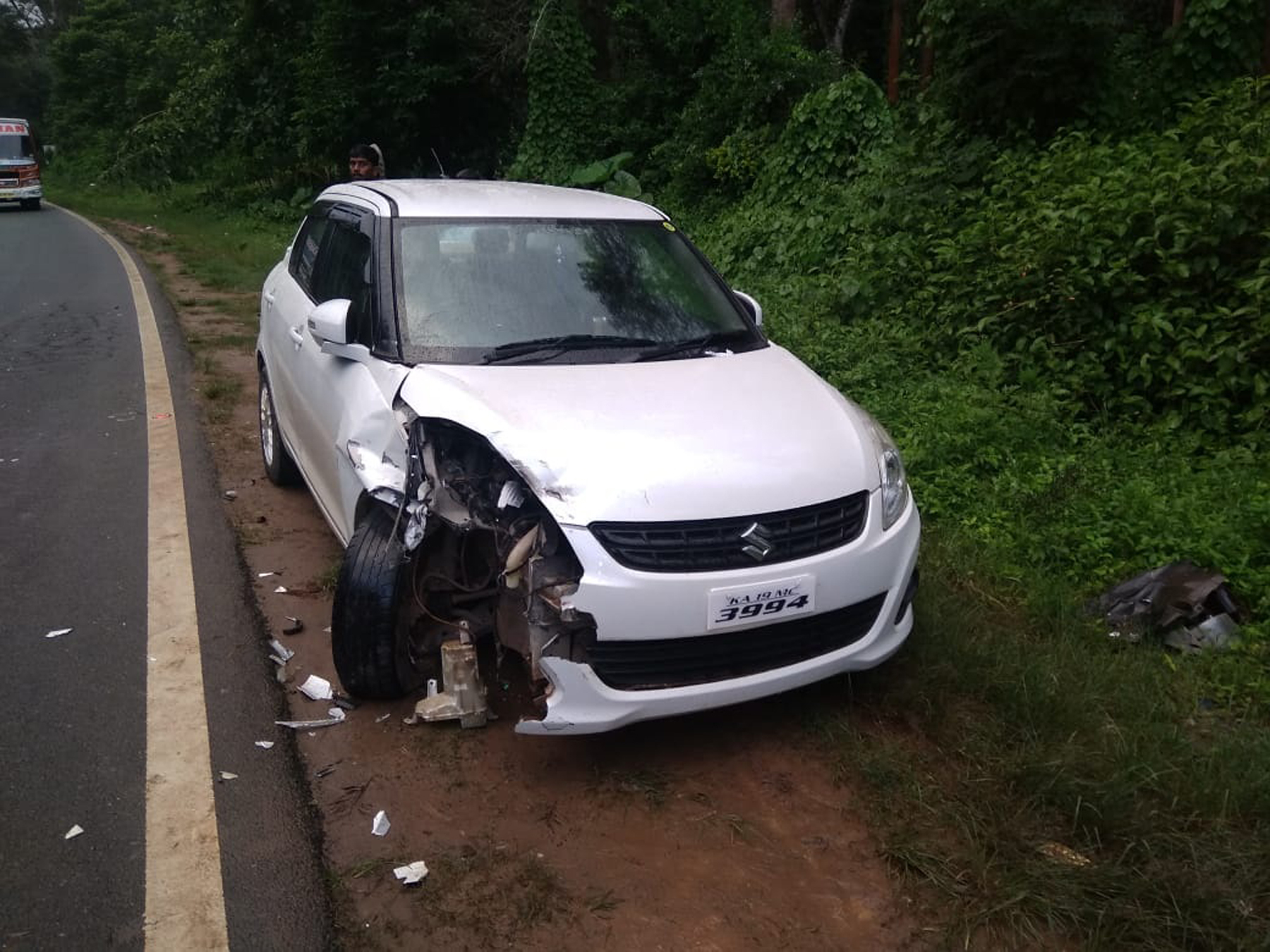 ಸುಂಟಿಕೊಪ್ಪ: ಕಾರು- ಬೈಕ್ ನಡುವೆ ಅಪಘಾತ; ಬೈಕ್ ಸವಾರನಿಗೆ ಗಂಭೀರ ಗಾಯ