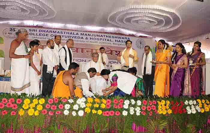 ಬುದ್ಧಿವಂತ ವೈದ್ಯರಿಗಿಂತ ಹೃದಯವಂತ ವೈದ್ಯರು ಸಮಾಜಕ್ಕೆ ಬೇಕಾಗಿದೆ: ಡಾ.ಸಿ.ಎನ್.ಮಂಜುನಾಥ್