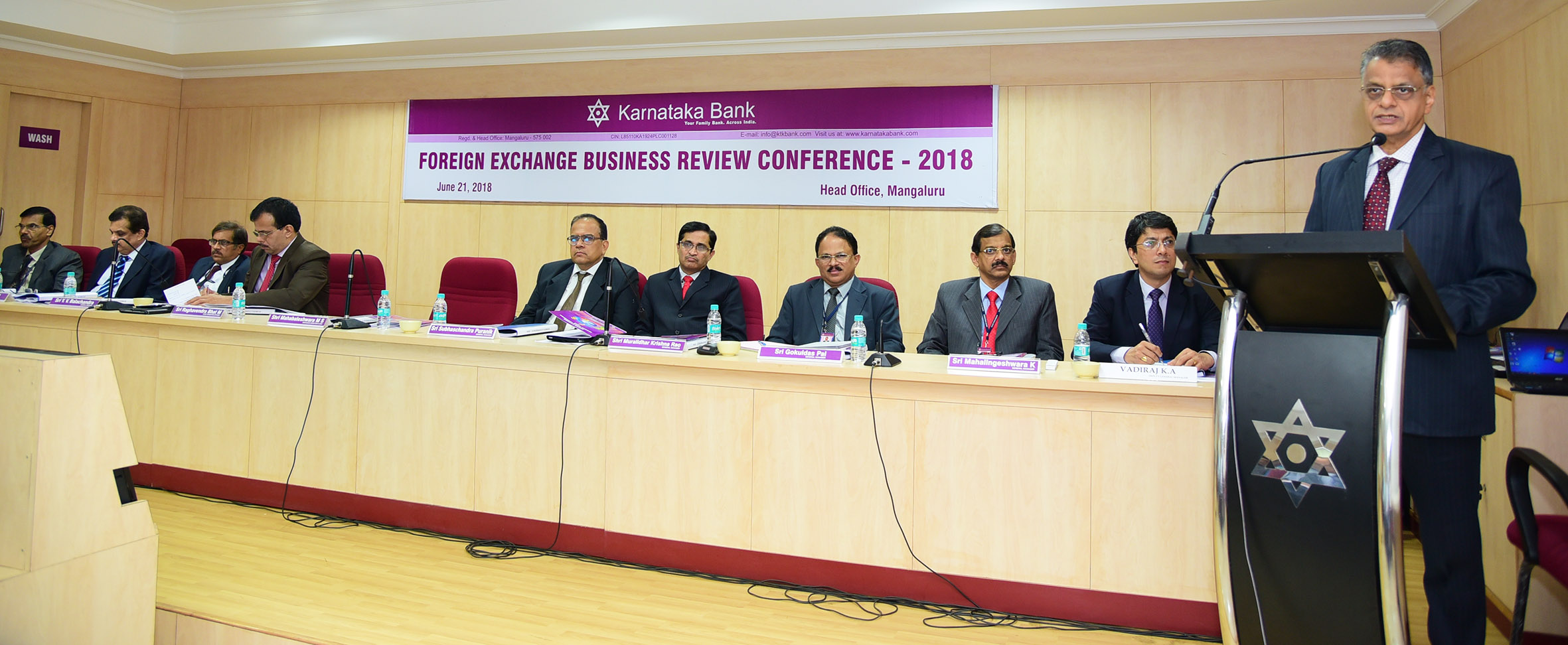 ರಫ್ತು ಕ್ಷೇತ್ರ ಬೆಂಬಲಿಸಲು 2900 ಕೋಟಿ ರೂ. ಸಾಲ ನೀಡುವ ಗುರಿ: ಕರ್ಣಾಟಕ ಬ್ಯಾಂಕ್ ಮುಖ್ಯಸ್ಥ