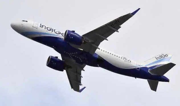 ವಿಂಡ್‌ಶೀಲ್ಡ್‌ನಲ್ಲಿ ಬಿರುಕು: ಬೆಂಗಳೂರು ತೆರಳಲಿದ್ದ ವಿಮಾನ ಕೊಲ್ಕತ್ತಾದಲ್ಲಿ ತುರ್ತು ಭೂಸ್ಪರ್ಶ